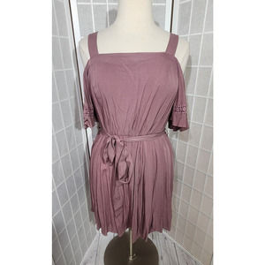 NWT City Chic Women Trim Shoulder Cold Romper Playsuit Tie Pink Plus Size S (16)